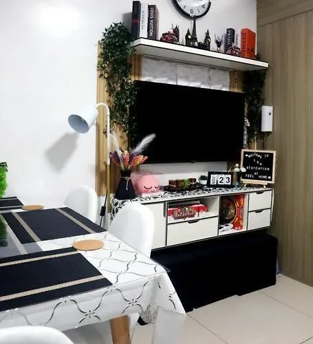アパート Lshstaycation Breeze Residence In Pasay Near Picc マニラ市