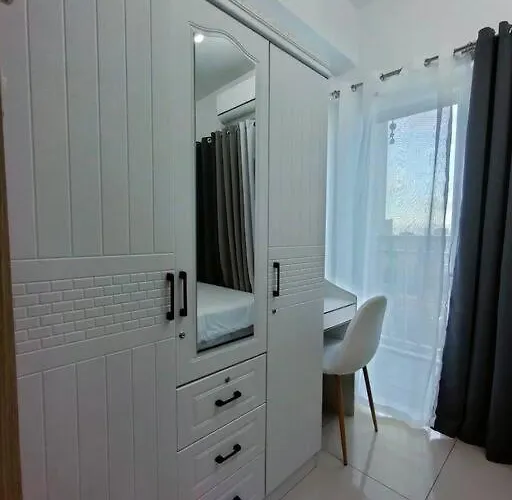 アパート Lshstaycation Breeze Residence In Pasay Near Picc *